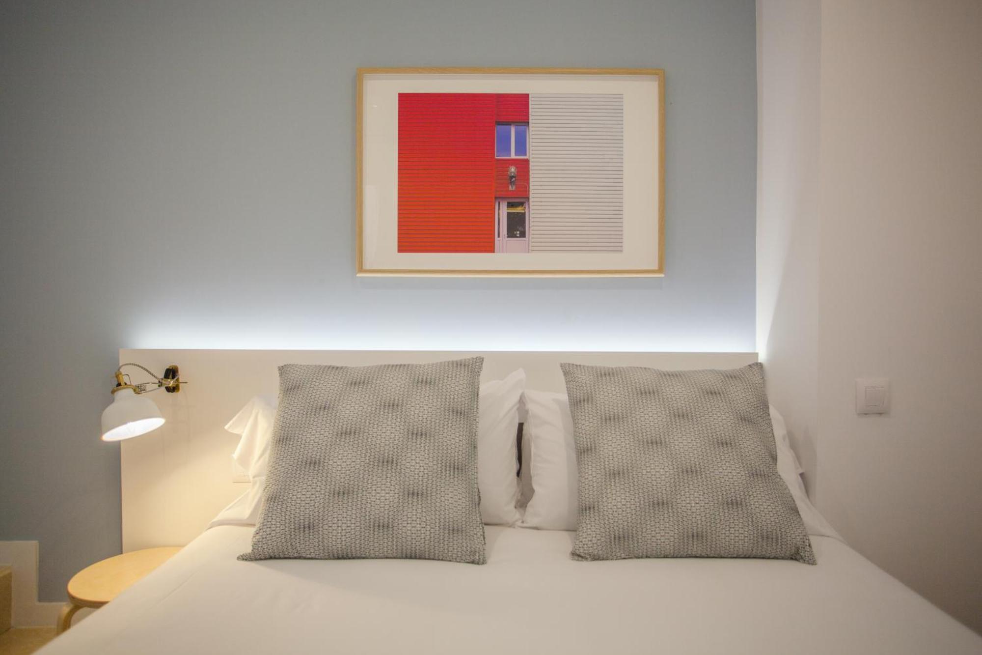 Apartamento de 2 dormitorios con balcón